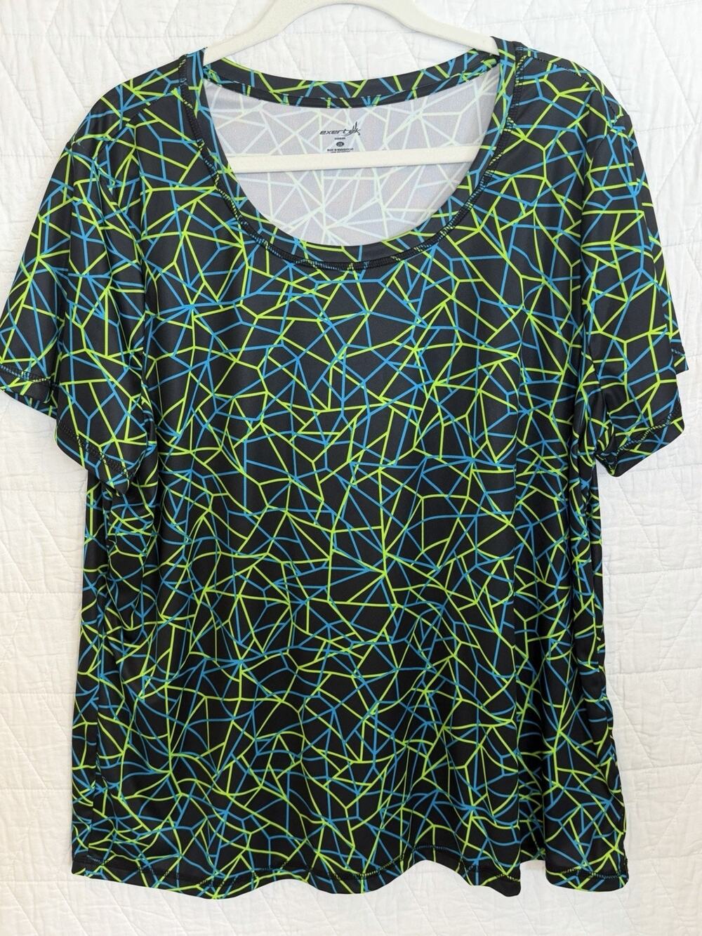 Exertec Shirt Womens 2X black green Workout Active Top Stretch Short Sleeves